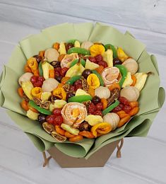 Букет из сухофруктов «Светлый день»