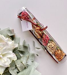 Клубничный бокс "Мини" клубника в молочном шоколаде