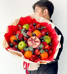 Фруктовый букет "Селяви" из фруктов и роз