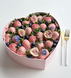 Клубничный бокс "Розарио" M клубника в итальянском шоколаде