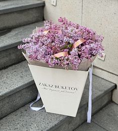 Букет "Весеннее настроение" из сирени 