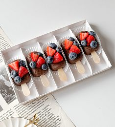 Набор эскимо "Ягодный" пирожное картошка в шоколаде в виде эскимо