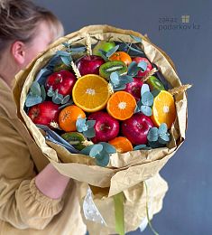 Букет "Витамин" из яблок  цитрусовых