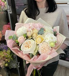 Букет "Сливочный зефир" из роз
