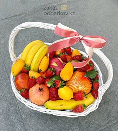 Корзина "Фруктовый рай" с тропическими фруктами
