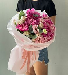 Букет "Inspiration" из пионов и роз