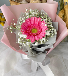 Букет "Фая" из герберы с писофилой