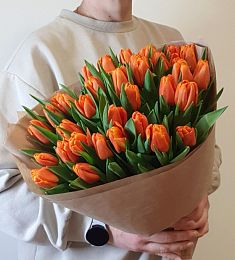 Букет из 35 голландских тюльпанов "San Francisco"