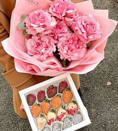 Сет "Амур" букет и клубника в шоколаде