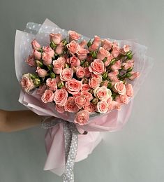 Букет "Armando" из спрей роз