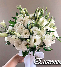 Свадебный букет "Eustomme" из Лизиантусов