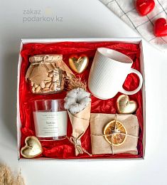 Подарочный бокс "Люблю" для уютного чаепития