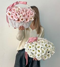 Букет "Блуми" из лизиантусов